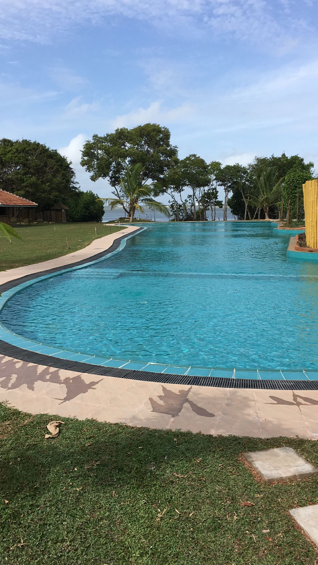 Large outdoor swimming pool at Amaluna Resort, Negombo
